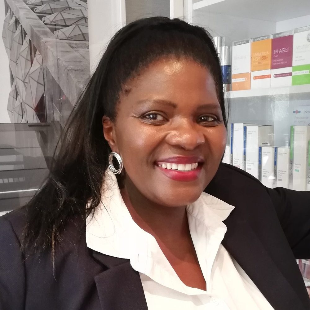 Nosi, practice secretary